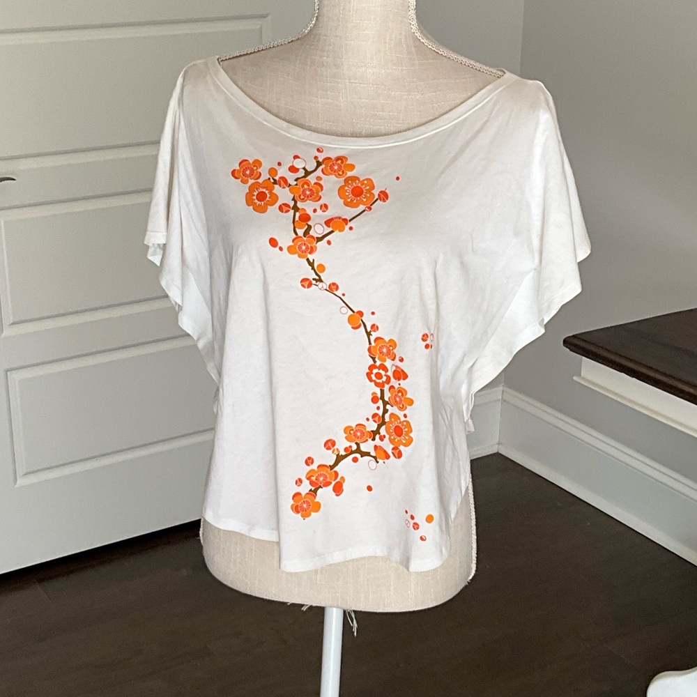 Orange Floral Women's Short Sleeve Top